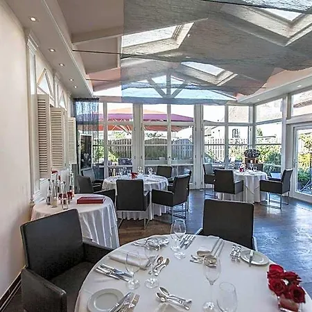 Hensens Residenz فندق 3*
